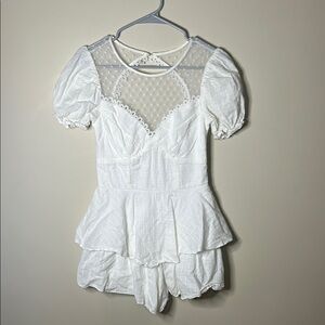 Elegant White Backless Dress